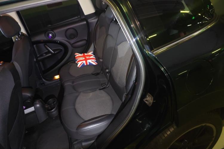 Used MINI Countryman 2014 1.6T COOPER S Left Rear Seat
