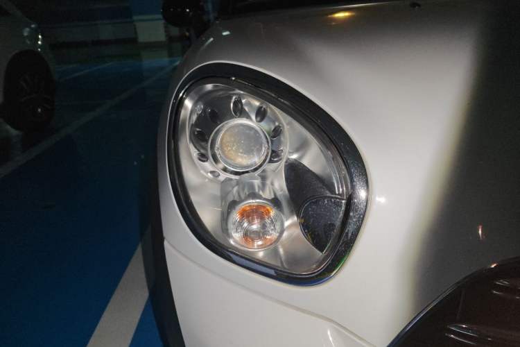 Used MINI Countryman 2014 1.6T COOPER ALL4 Excitement Right Front Headlight