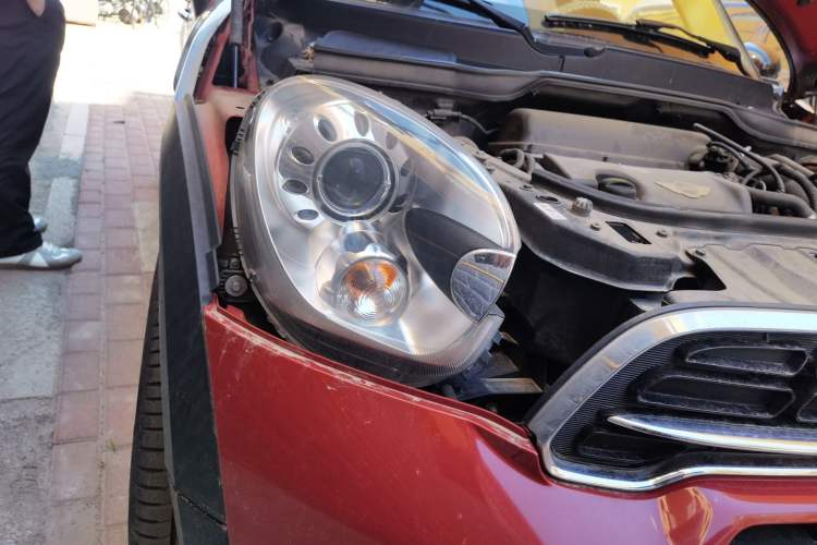 Used MINI Countryman 2014 1.6T COOPER S ALL4 Right Front Headlight