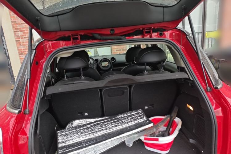 Used MINI Countryman 2014 1.6T COOPER ALL4 Excitement Trunk