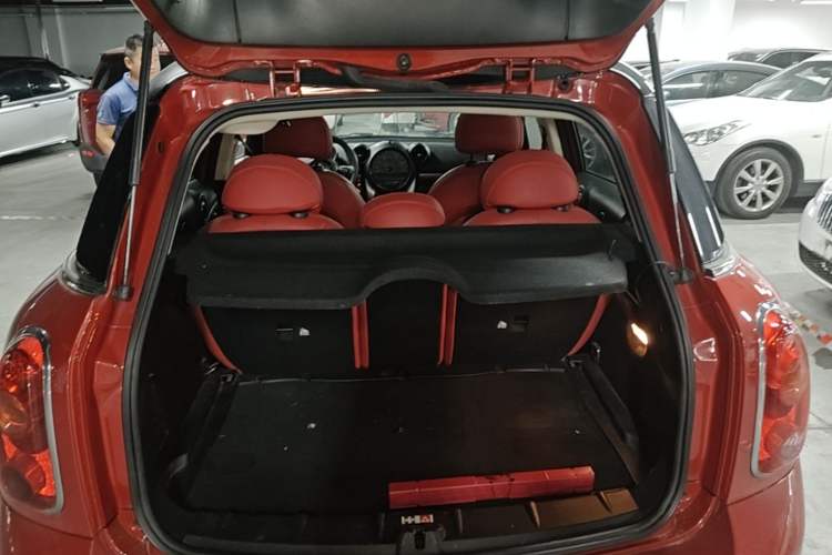 Used MINI Countryman 2014 1.6L COOPER Fun Trunk