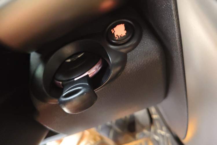 Used MINI Countryman 2014 1.6L COOPER Fun Vehicle Key