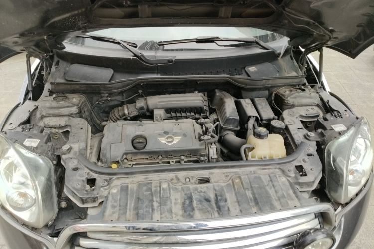 Used MINI Countryman 2014 1.6L COOPER Fun Engine Bay