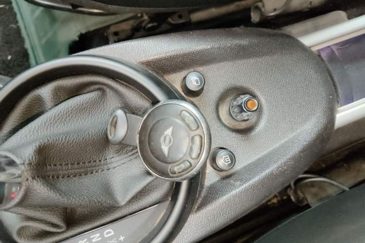 Used MINI Countryman 2014 1.6L COOPER Fun Interior 1
