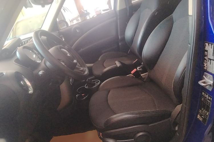 Used MINI Countryman 2014 1.6T COOPER ALL4 Fun Left Front Seat