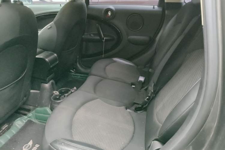 Used MINI Countryman 2014 1.6L COOPER Fun Left Rear Seat