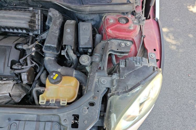 Used MINI Countryman 2014 1.6L COOPER Fun Engine Bay Left