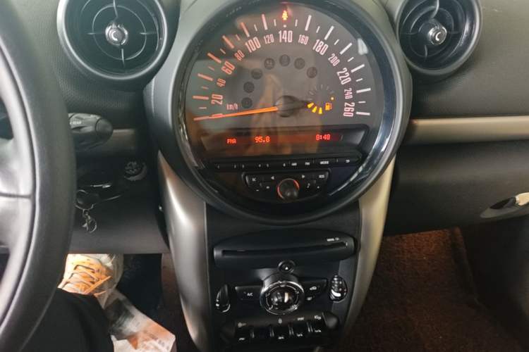 Used MINI Countryman 2014 1.6L COOPER Fun Audio And AC Panel