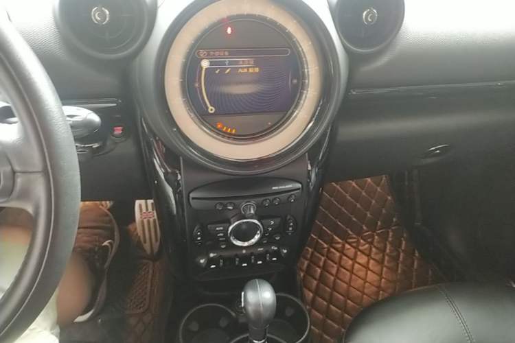 Used MINI Countryman 2014 1.6T COOPER ALL4 Excitement Audio And AC Panel