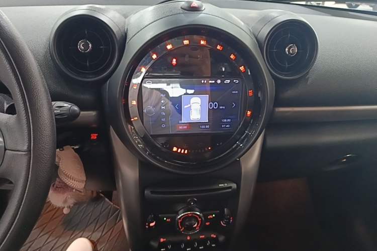Used MINI Countryman 2014 1.6T COOPER ALL4 Fun Audio And AC Panel