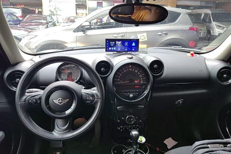 Used MINI Countryman 2014 1.6L COOPER Fun Center Console
