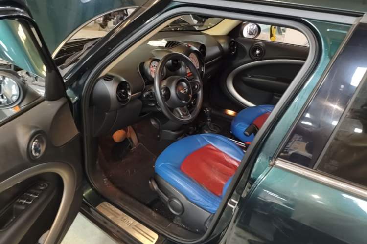 Used MINI Countryman 2014 1.6L ONE Driver Seat