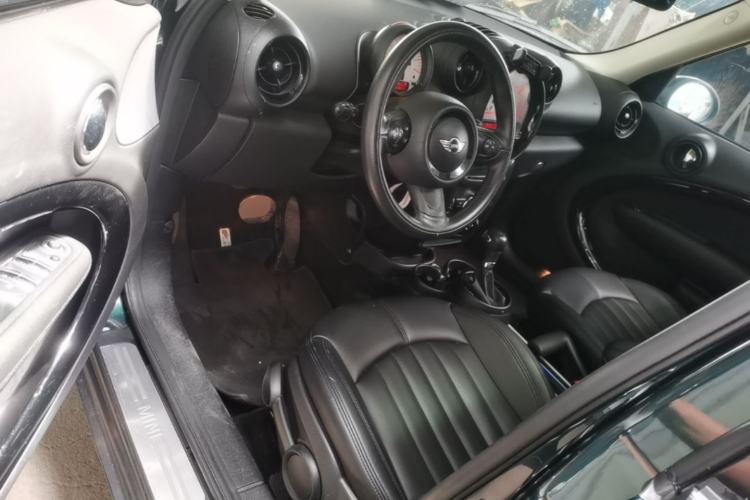 Used MINI Countryman 2014 1.6L COOPER Fun Driver Seat
