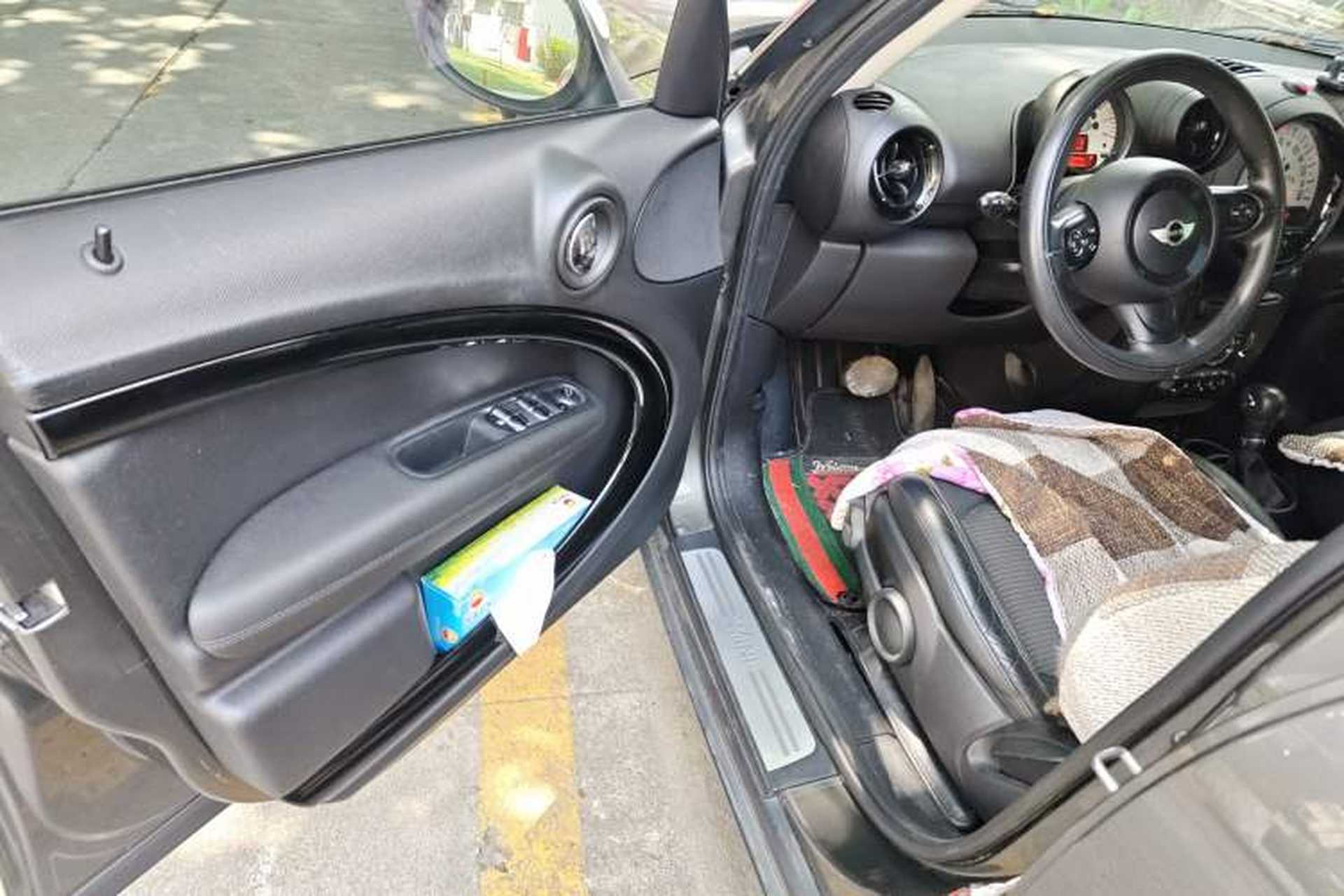 Used MINI Countryman 2014 1.6L COOPER Fun Driver Seat