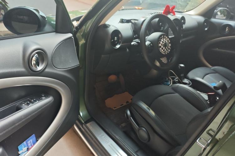 Used MINI Countryman 2014 1.6T COOPER ALL4 Fun Driver Seat
