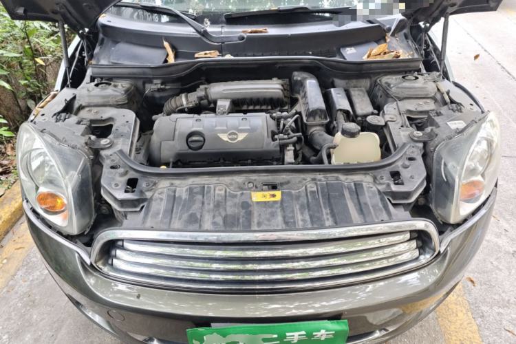 Used MINI Countryman 2014 1.6L COOPER Fun Engine Bay