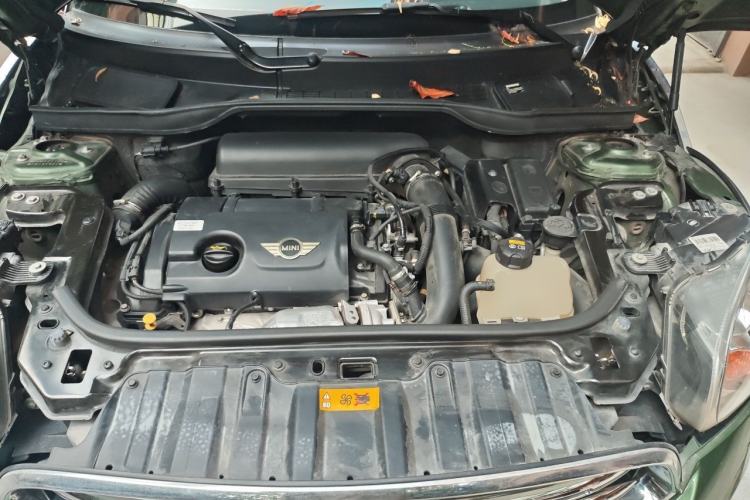 Used MINI Countryman 2014 1.6T COOPER ALL4 Fun Engine Bay