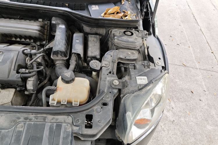 Used MINI Countryman 2014 1.6L COOPER Fun Engine Bay Left