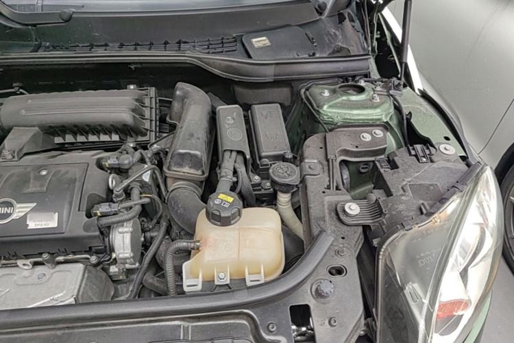 Used MINI Countryman 2014 1.6L COOPER Fun Engine Bay Left