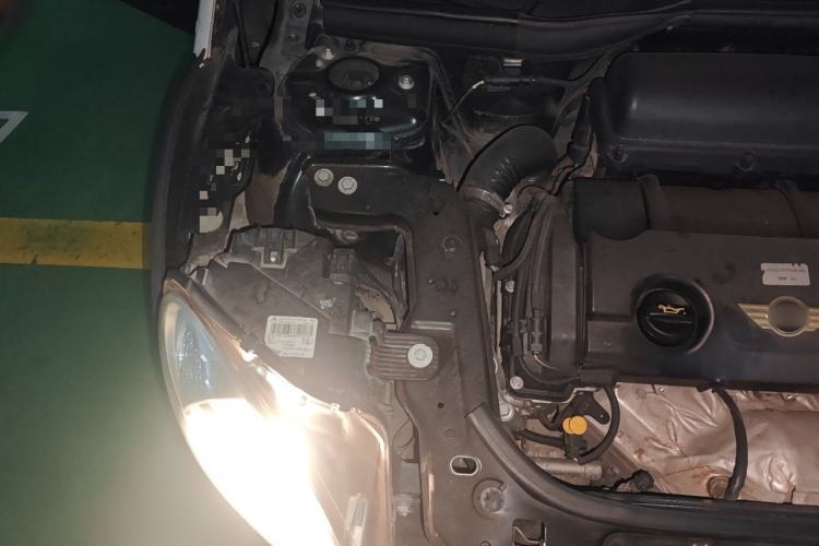 Used MINI Countryman 2014 1.6L COOPER Fun Engine Bay Right