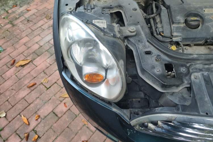 Used MINI Countryman 2014 1.6T COOPER ALL4 Fun Engine Bay Right