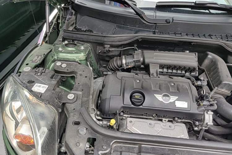 Used MINI Countryman 2014 1.6L COOPER Fun Engine Bay Right