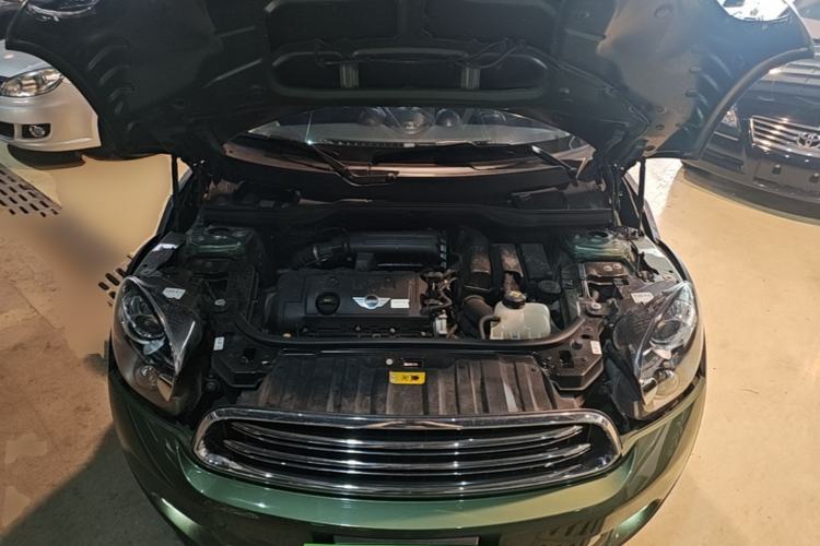 Used MINI Countryman 2014 1.6L COOPER Excitement Engine Bay