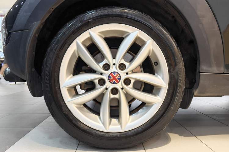 Used MINI Countryman 2014 1.6L COOPER Fun Exterior 1