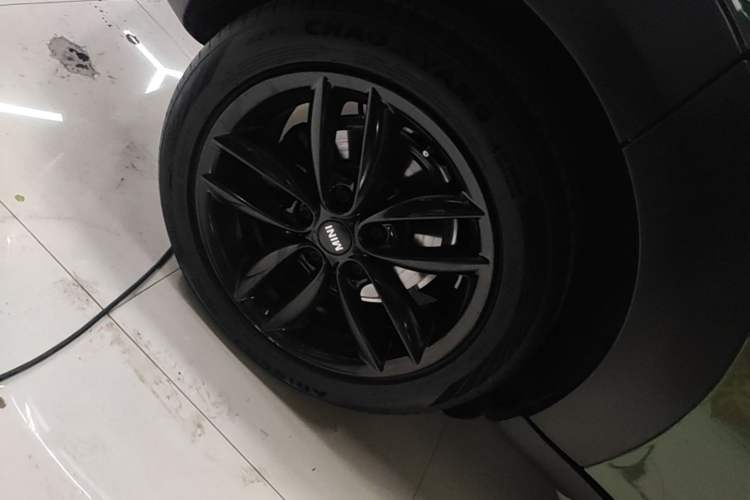 Used MINI Countryman 2014 1.6L COOPER Fun Exterior 5