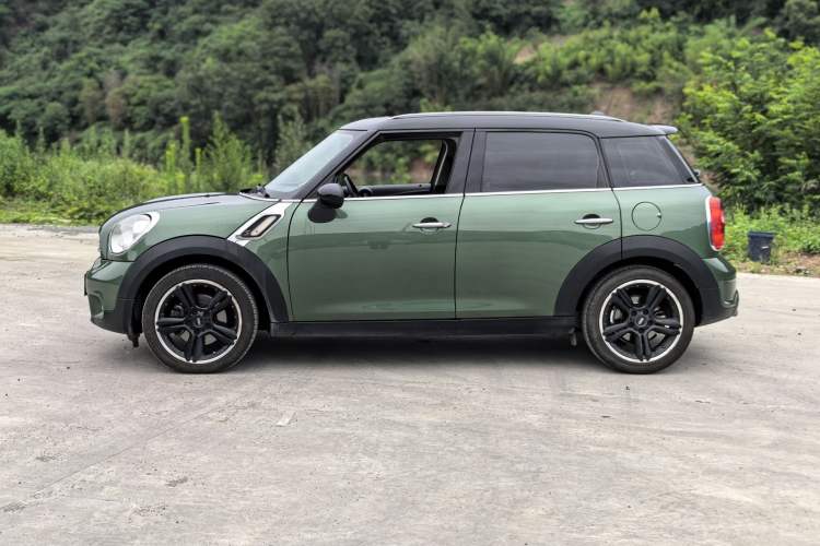 Used MINI Countryman 2014 1.6T COOPER S Exterior 6