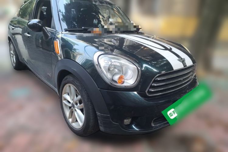 Used MINI Countryman 2014 1.6T COOPER ALL4 Fun Front Right 45 Deg