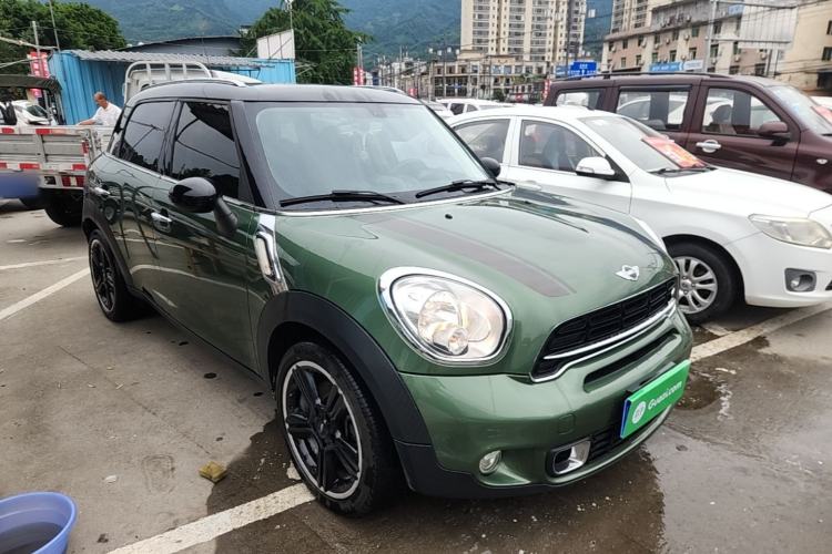 Used MINI Countryman 2014 1.6T COOPER S Front Right 45 Deg