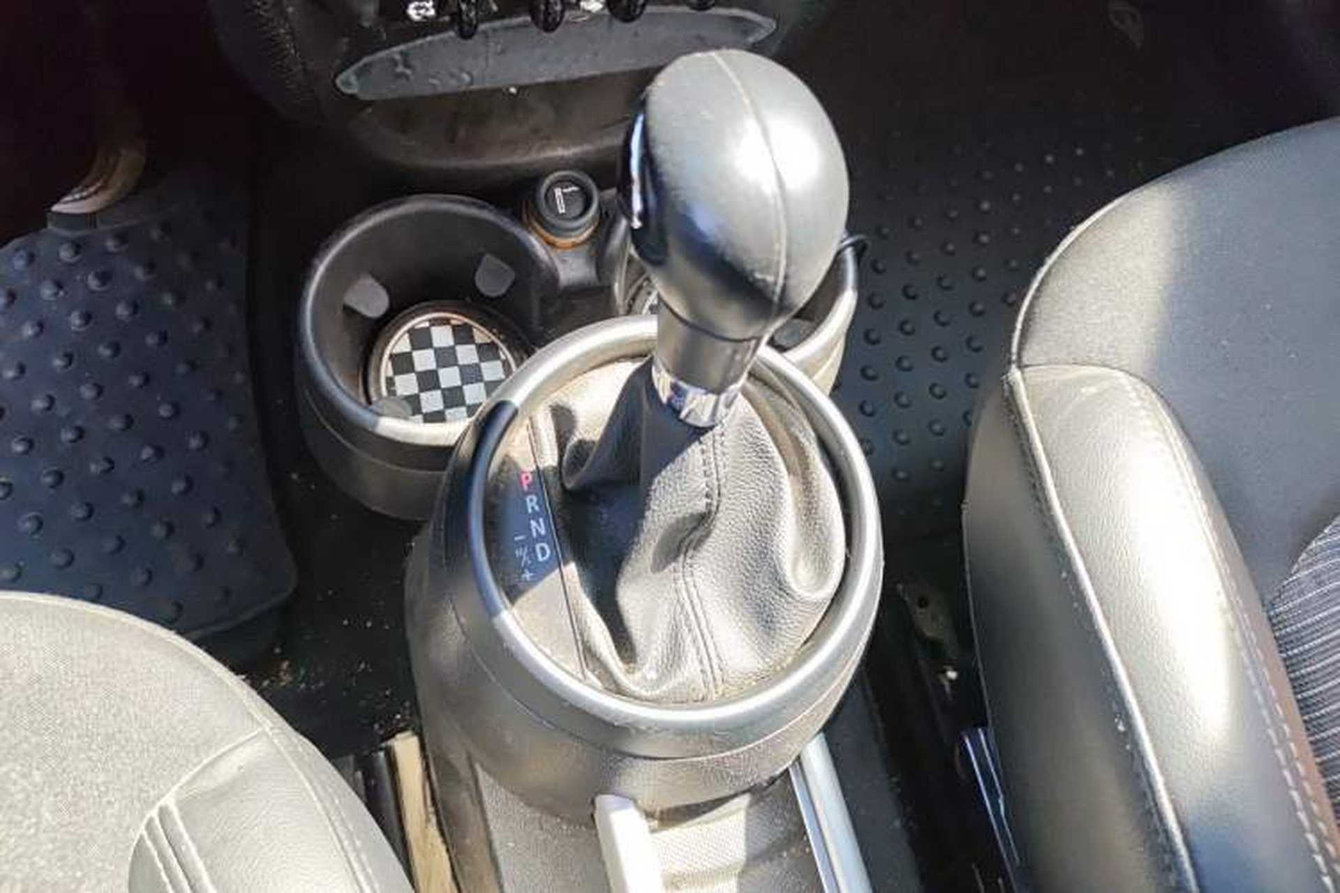 Used MINI Countryman 2014 1.6L COOPER Fun Gear Lever