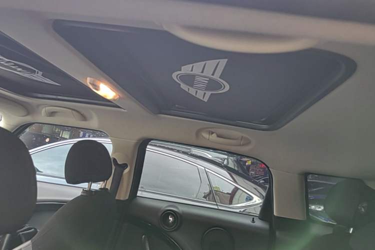 Used MINI Countryman 2014 1.6L COOPER Fun Headliner