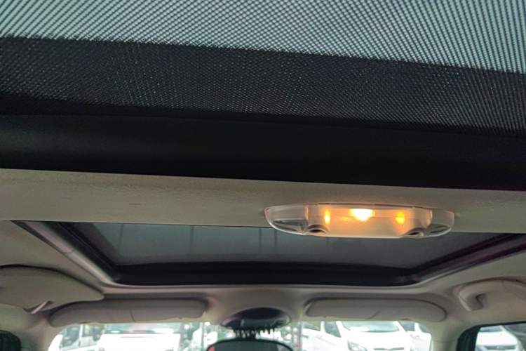 Used MINI Countryman 2014 1.6L COOPER Fun Headliner