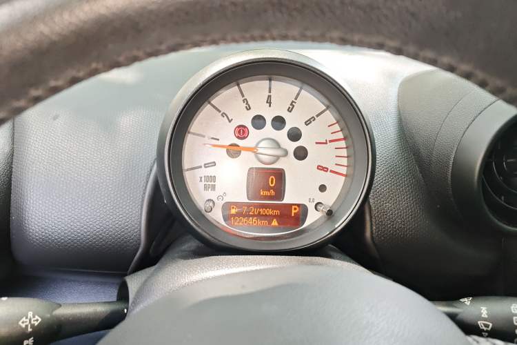 Used MINI Countryman 2014 1.6L COOPER Fun Instrument Cluster