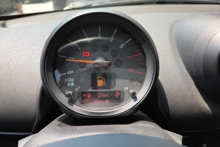 Used MINI Countryman 2014 1.6L COOPER Fun Instrument Cluster