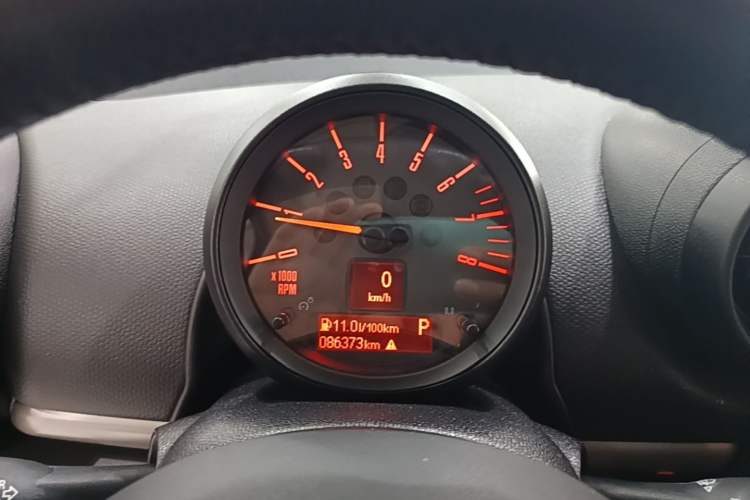 Used MINI Countryman 2014 1.6T COOPER ALL4 Fun Instrument Cluster