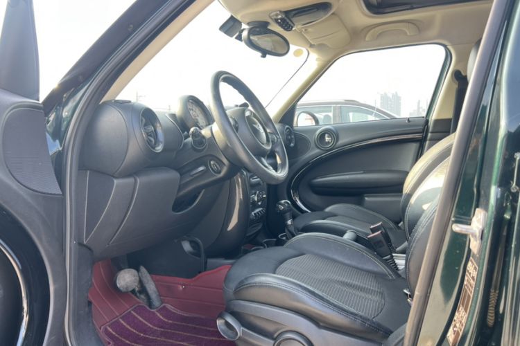 Used MINI Countryman 2014 1.6L COOPER Fun Interior 1