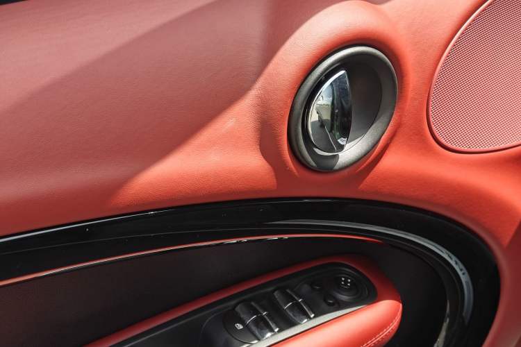 Used MINI Countryman 2014 1.6T COOPER ALL4 Excitement Interior 2