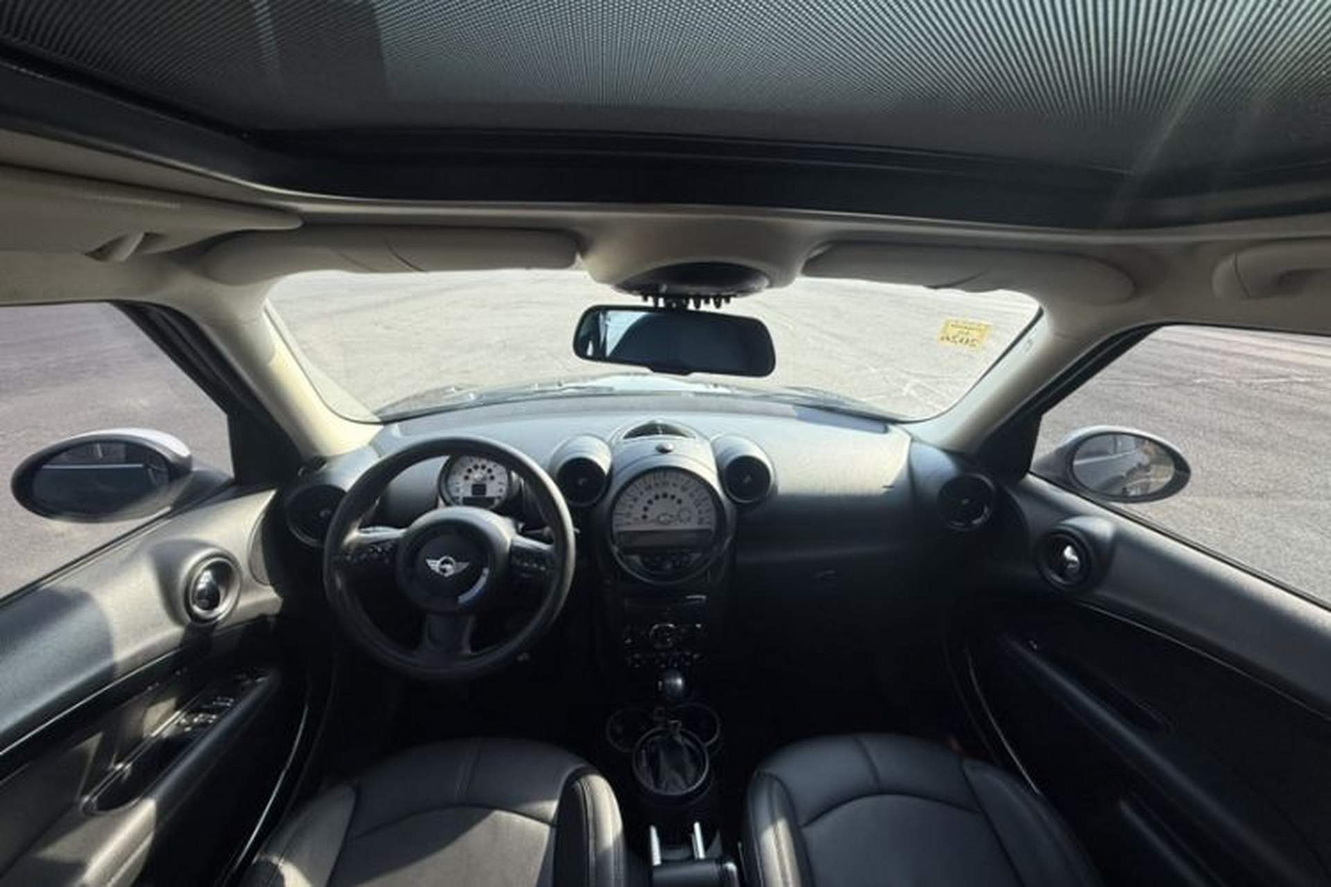 Used MINI Countryman 2014 1.6T COOPER ALL4 Fun Interior 4
