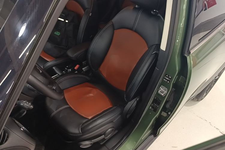 Used MINI Countryman 2014 1.6T COOPER ALL4 Fun Left Front Seat