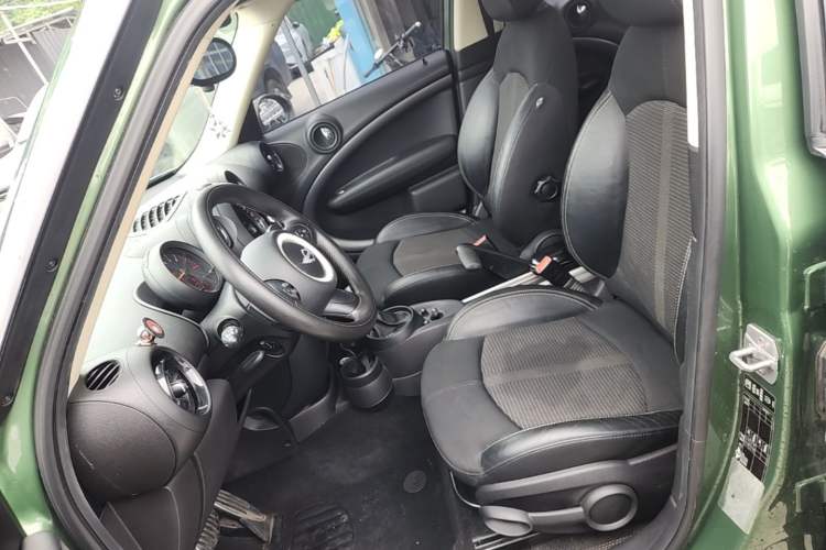 Used MINI Countryman 2014 1.6T COOPER S Left Front Seat