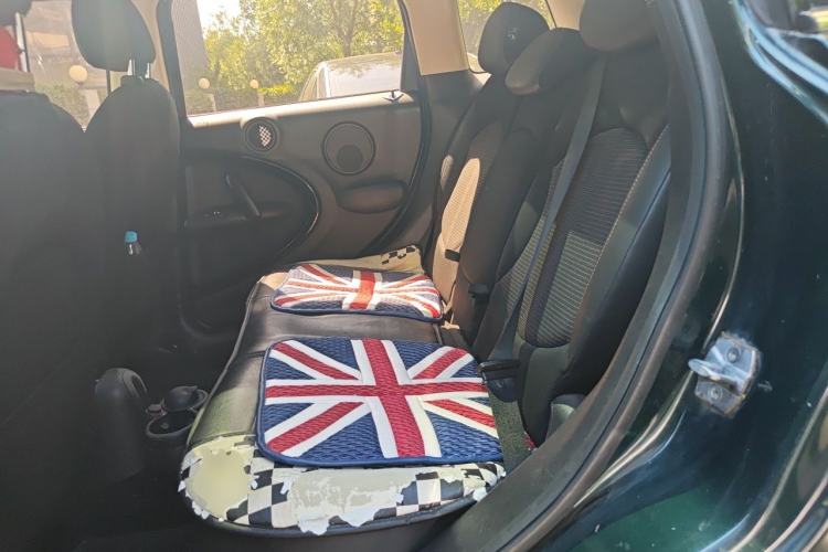 Used MINI Countryman 2014 1.6L COOPER Fun Left Rear Seat