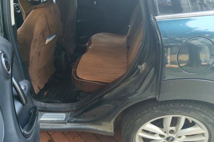 Used MINI Countryman 2014 1.6T COOPER ALL4 Fun Left Rear Seat
