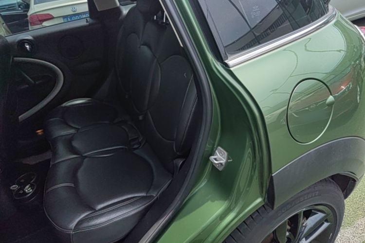 Used MINI Countryman 2014 1.6L COOPER Fun Left Rear Seat