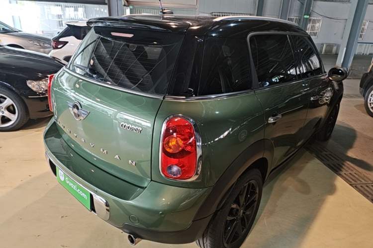 Used MINI Countryman 2014 1.6L COOPER Excitement Rear Right 45 Deg