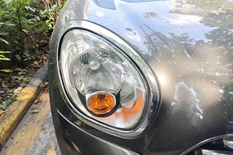 Used MINI Countryman 2014 1.6L COOPER Fun Right Front Headlight