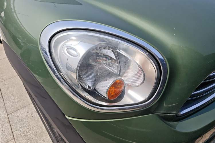 Used MINI Countryman 2014 1.6L ONE Right Front Headlight