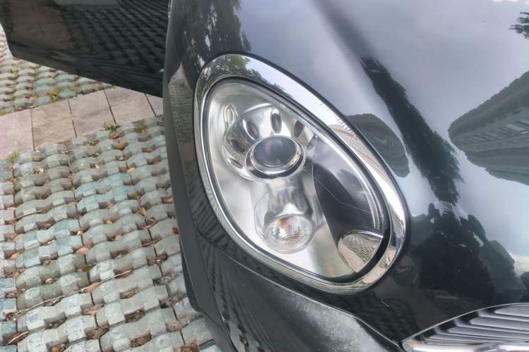 Used MINI Countryman 2014 1.6T COOPER S ALL4 Right Front Headlight